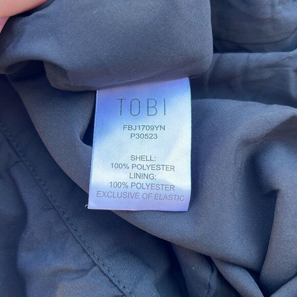 Tobi Floral Romper Lovely Roses Black and Purple Size S - Picture 7 of 9